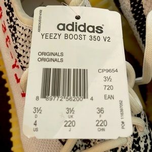 Adidas Yeezy boost Zebra size US 4 - UK  3 1/5 (kids)